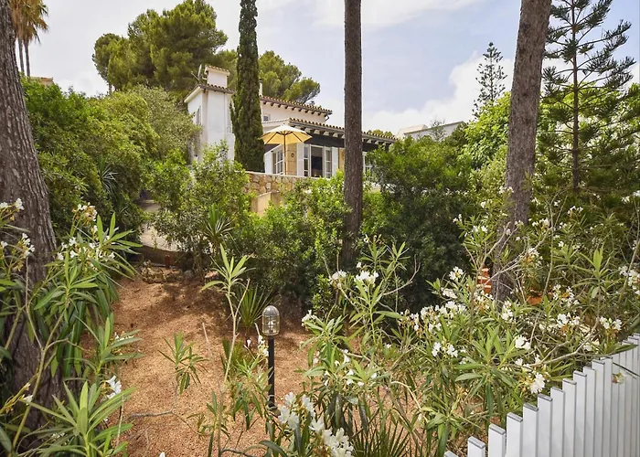 Villa In Cala Ratjada With Sea Views And Pool