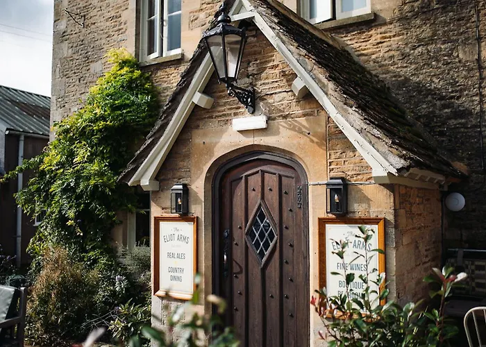 Eliot Arms