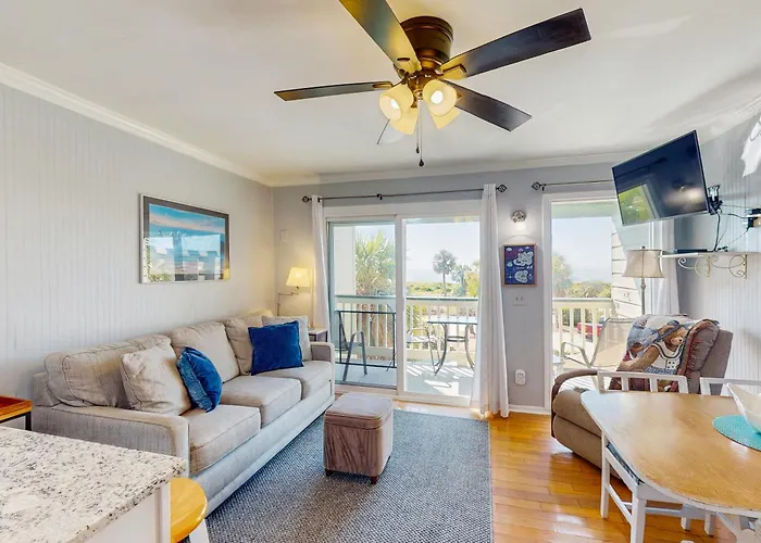 Sea Cabin 228-B