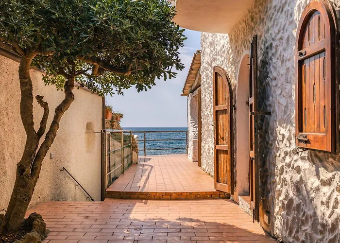 Accogliente Casa A Tarquinia Vt Con