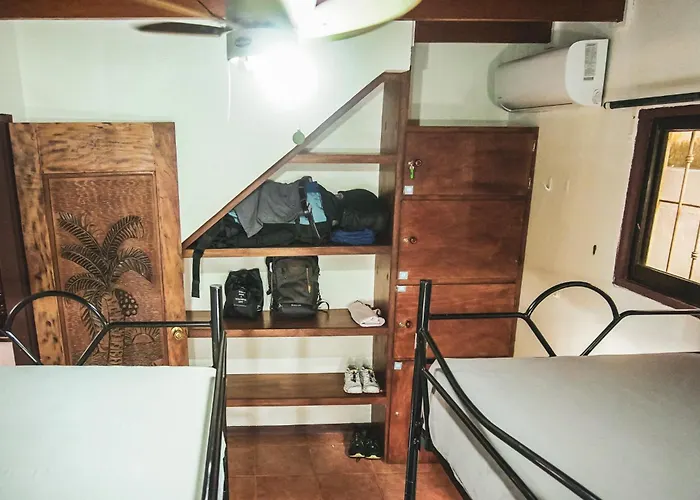Mai Ke Kai Surf House