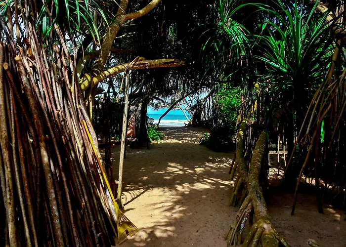 Vaaru Beach Villa