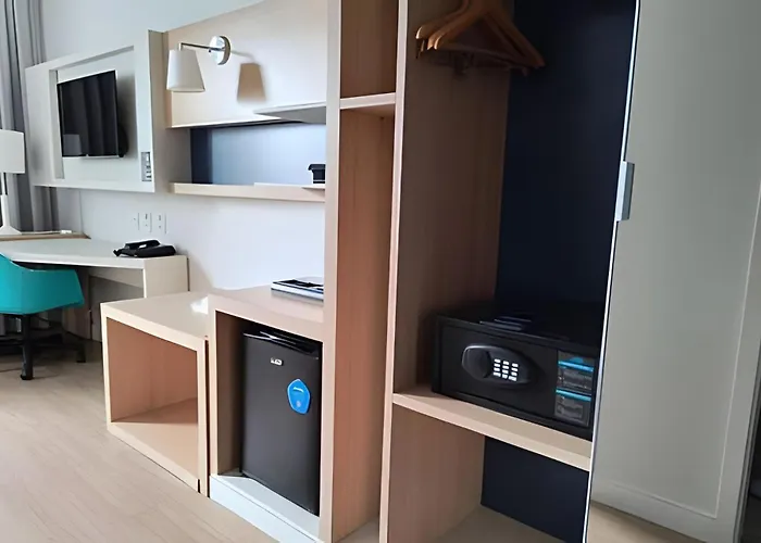 Suite Em Flat No Gonzaga Stay Helbor
