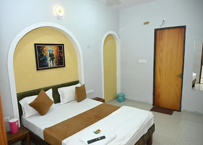 Hotel Rrr Palace