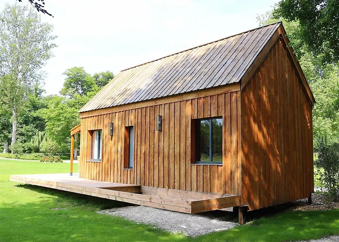 Les Cabanes Du Moulin De L'Ortille & Spa