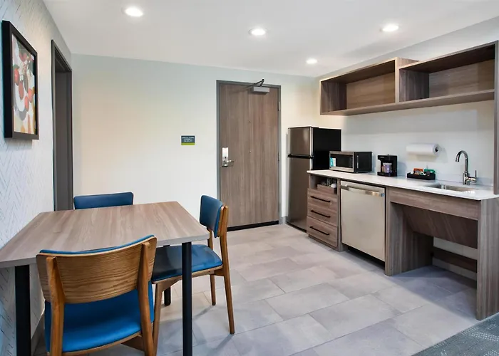 Home2 Suites By Hilton Traverse City