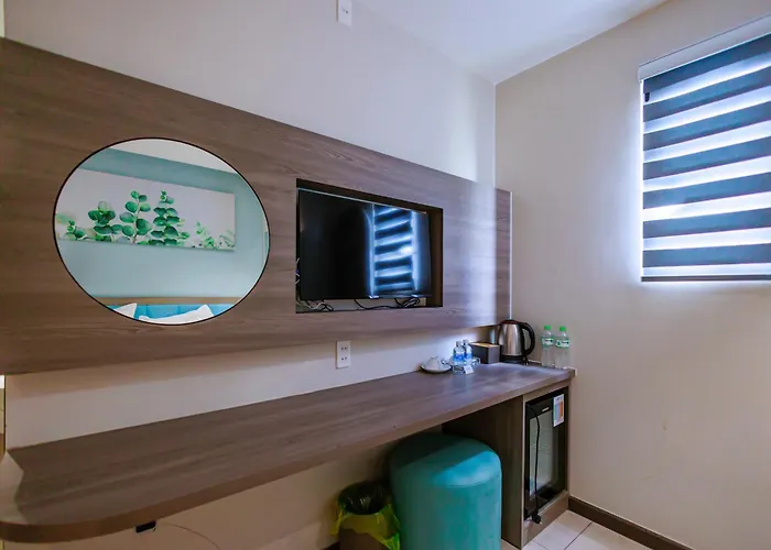 Tina 5 Hotel