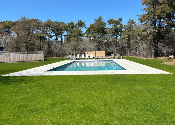 Pool, Hot Tub, Close To Beach