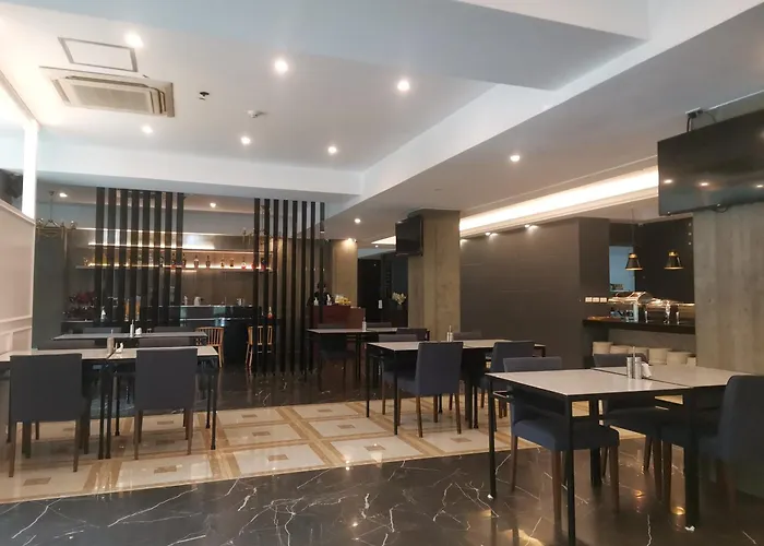 Hevea Hotel&Resort