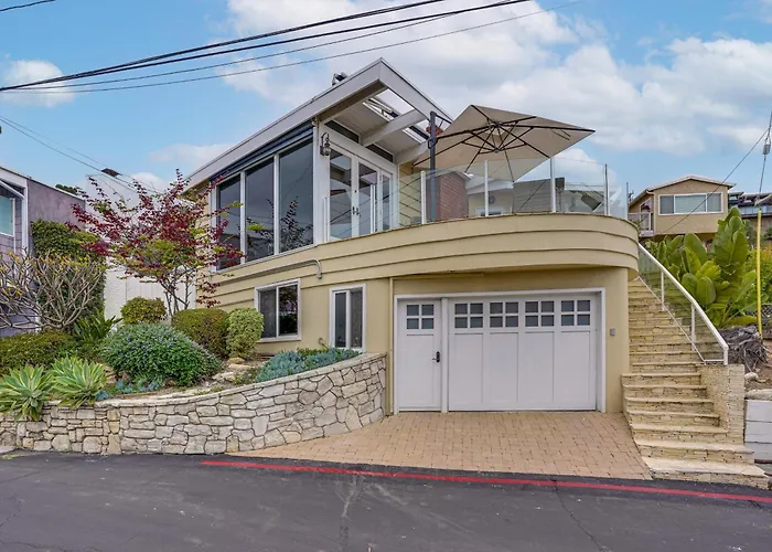 Walk To Private Beach: Rancho Palos Verdes Escape!