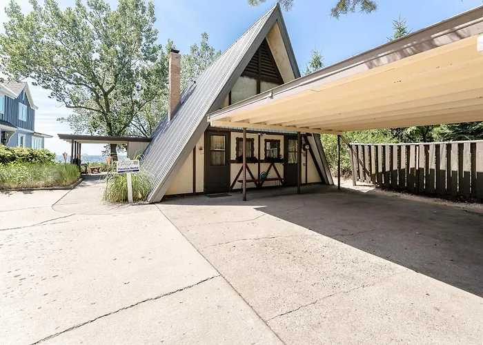 North Shore Private Beach Frontage