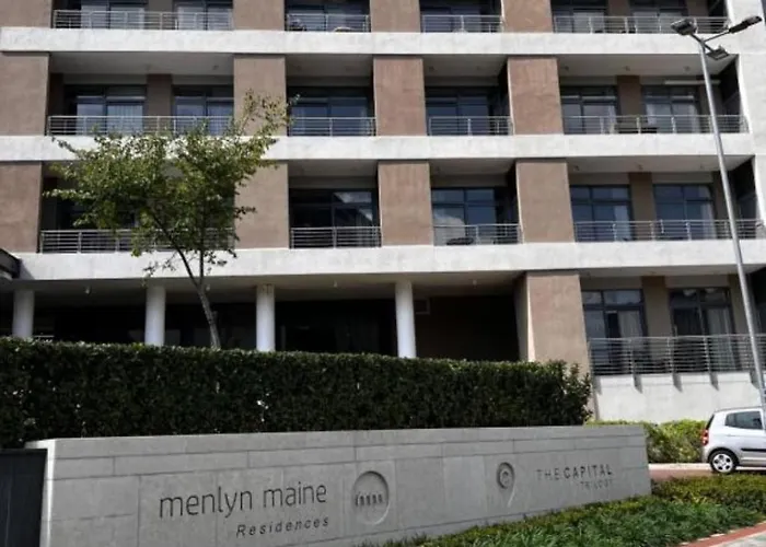 423 Menlyn Maine Apartment