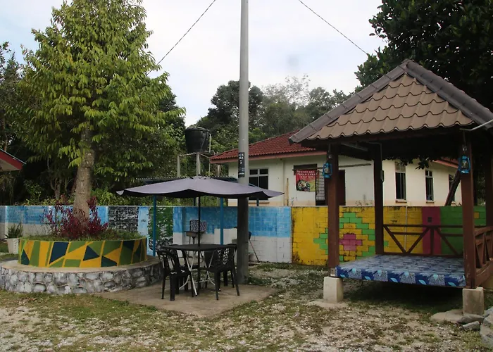 Capital O 91187 D'Dusun Raudhah Chalet