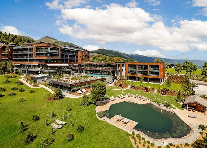 Sonnenberg Panorama Dolomites Wellbeing