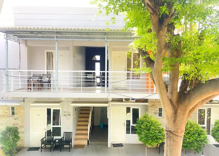 Hotel O Kate'El Inn