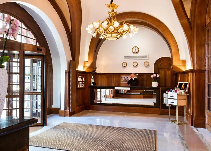 Hotel Barriere Le Normandy