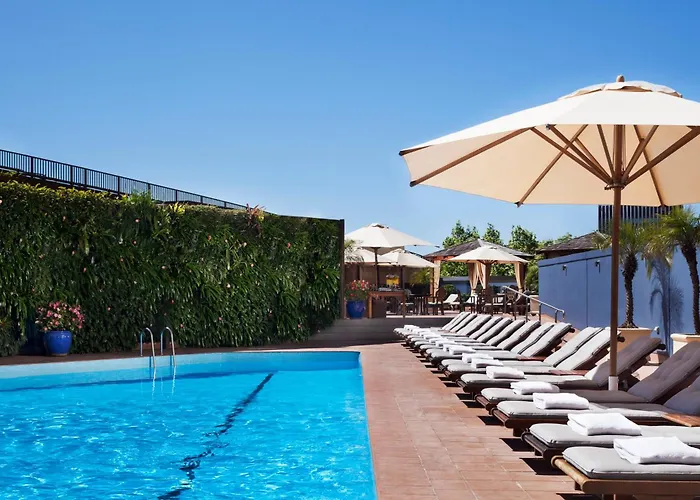 Four Seasons Hotel Sydney