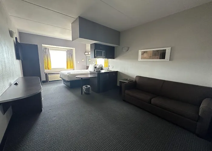 Microtel Inn & Suites By Wyndham Quincy Downtown - River Area