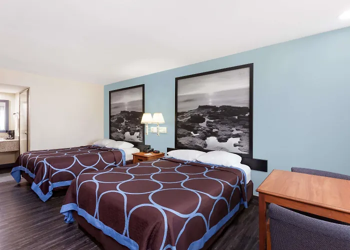 Super 8 By Wyndham El Cajon San Diego