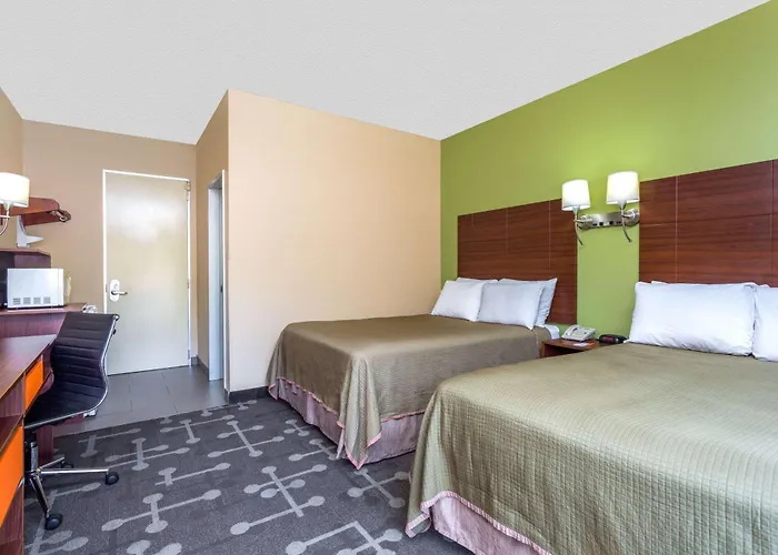 Howard Johnson By Wyndham Athens