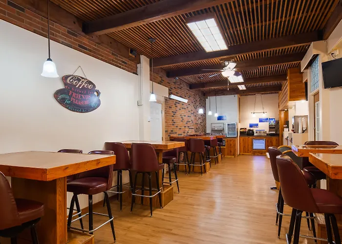 Sturgis Lodge And Suites