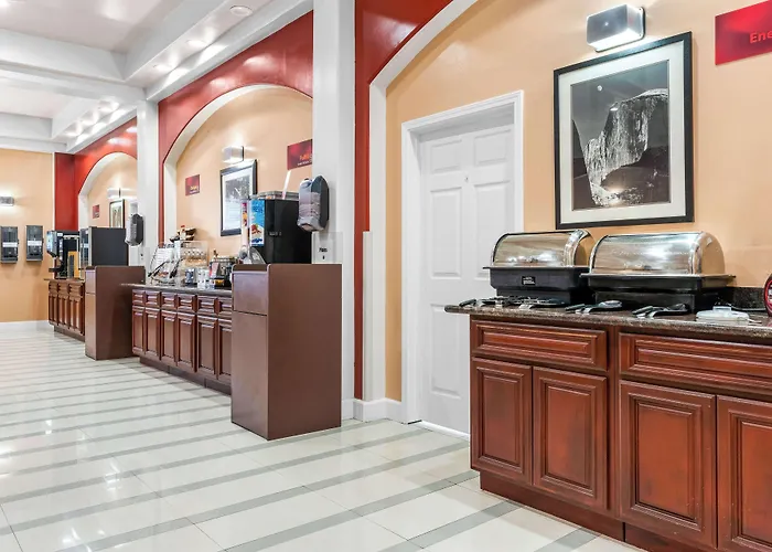 Best Western Plus Yosemite Way Station