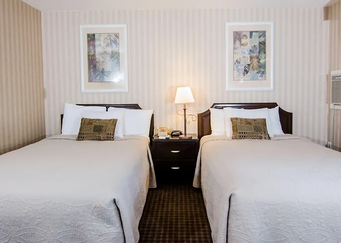 Los Gatos Lodge