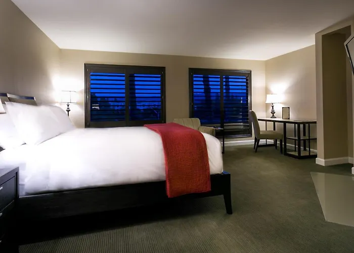 Cupertino Hotel
