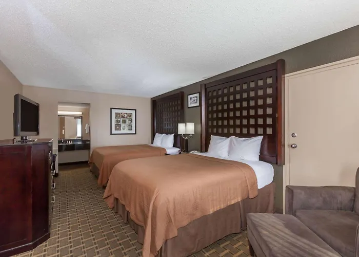 Super 8 By Wyndham Atoka