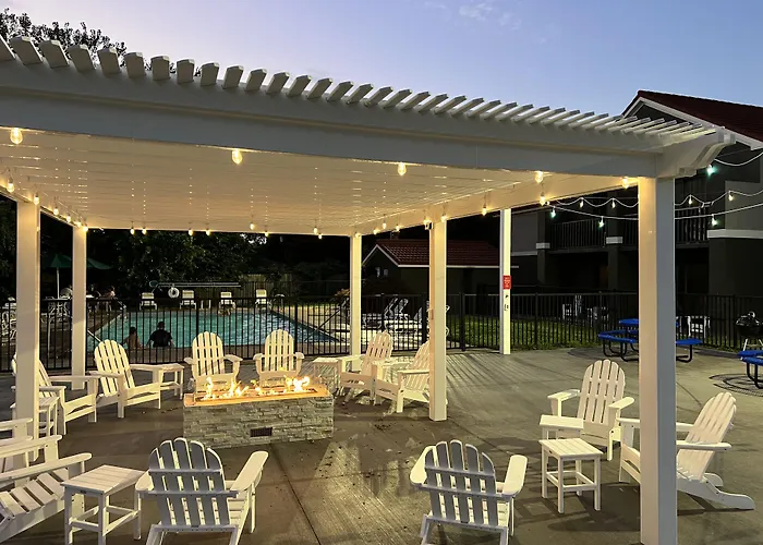La Quinta Inn By Wyndham Sandusky Near Cedar Point