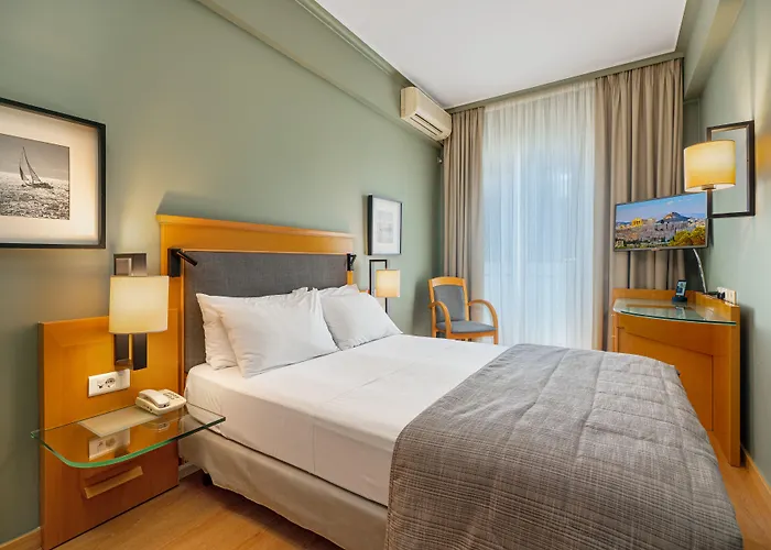 Plaka Hotel
