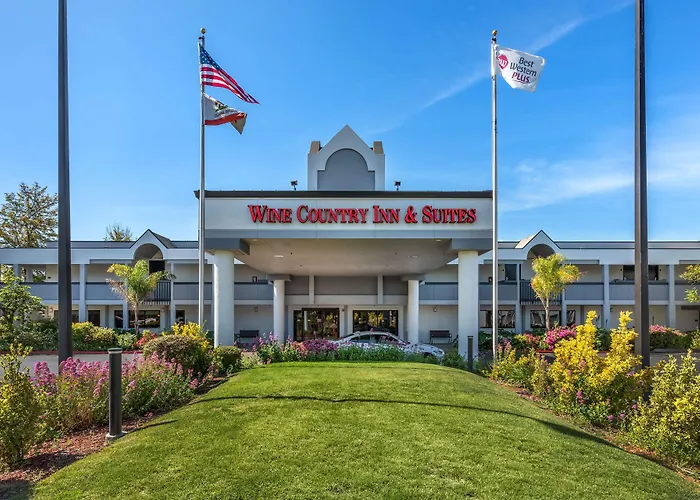 Best Western Plus Wine Country Inn&Suites