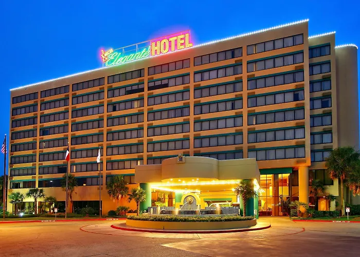 Mcm Elegante Hotel & Conference Center