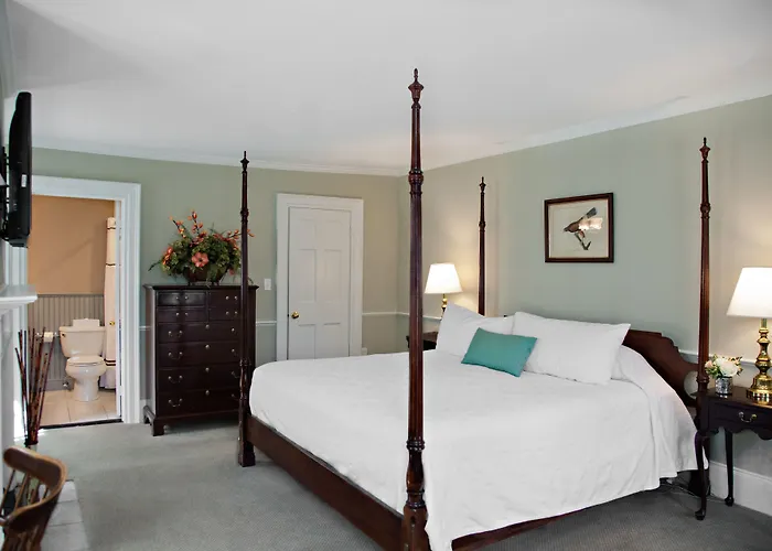 Concord'S Colonial Inn