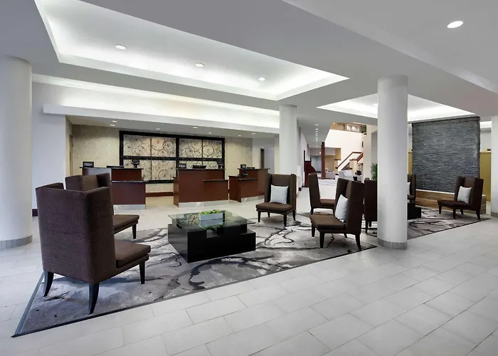 Embassy Suites By Hilton Detroit Troy Auburn Hills