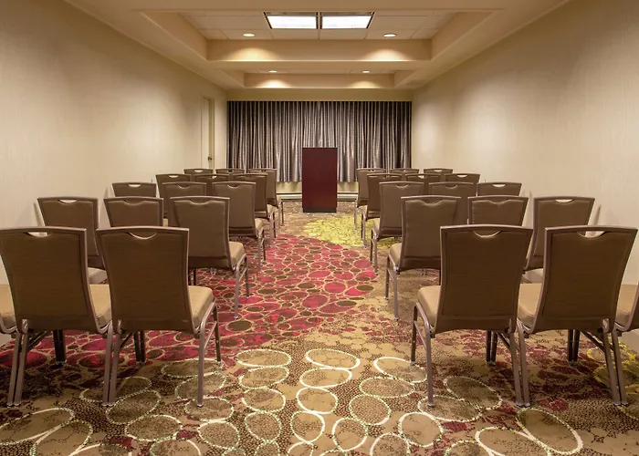 Doubletree Suites By Hilton Seattle Airport/Southcenter