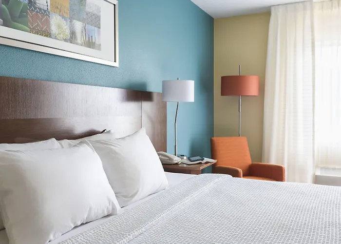 Fairfield Inn & Suites Greeley