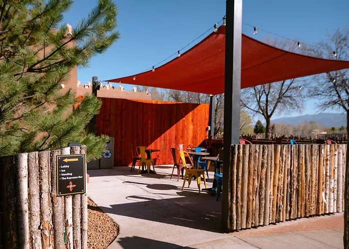 Taos Valley Lodge
