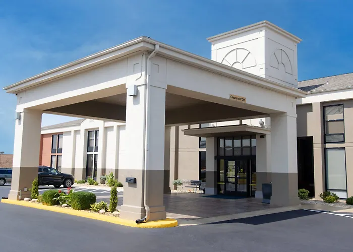 Holiday Inn Express Marshfield - Springfield Area By Ihg