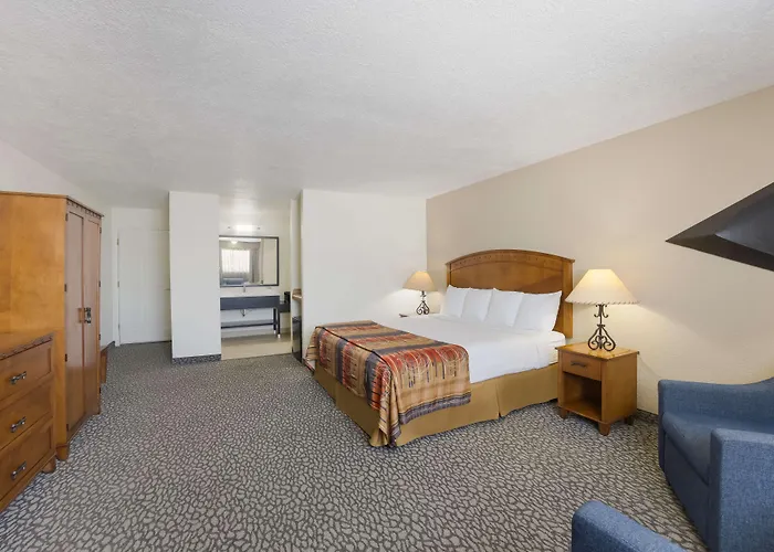 Best Western Kokopelli Lodge
