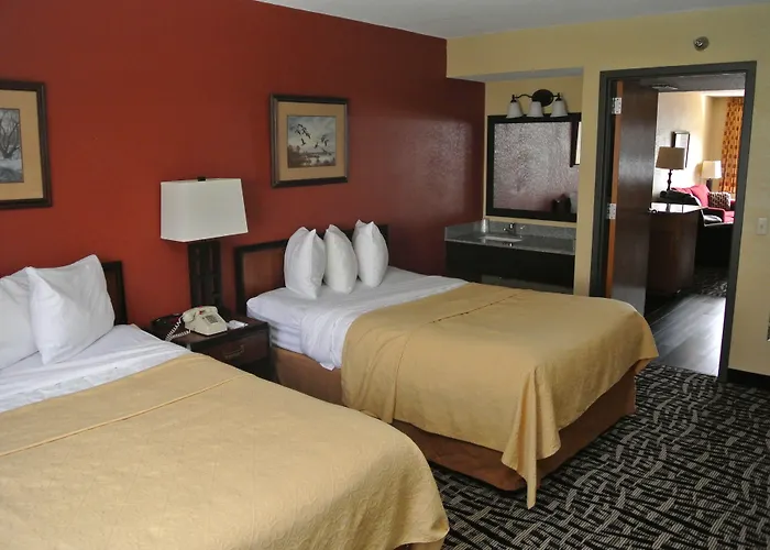 Quality Inn & Suites Mayo Clinic Area