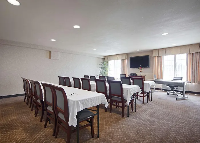 Best Western Surf City