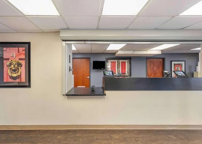 Extended Stay America Select Suites - Chicago - Downers Grove
