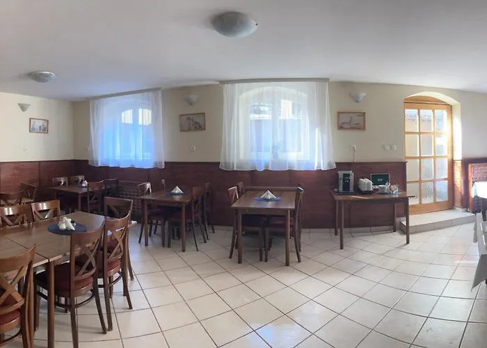 Corvin Hotel