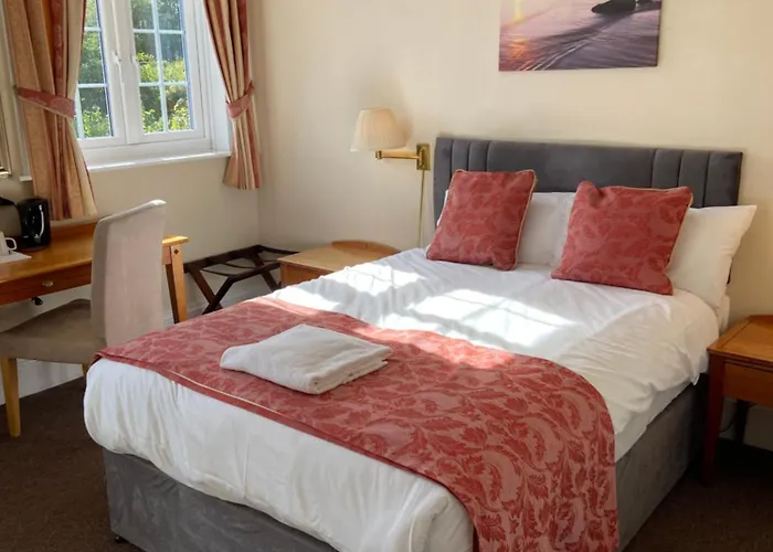 The Hillmorton Manor Hotel
