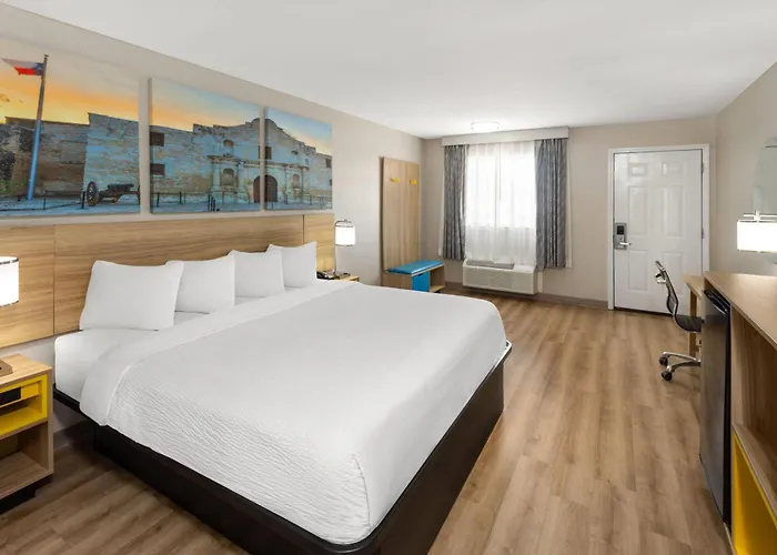 Days Inn By Wyndham Temple