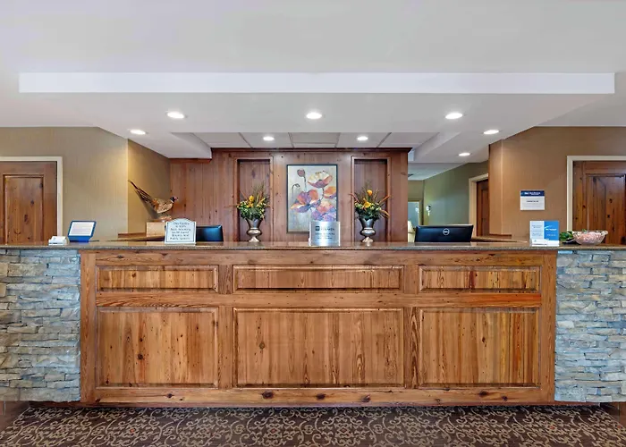 Best Western Colonial Inn