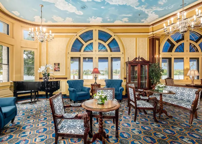 Lafayette Hotel Marietta