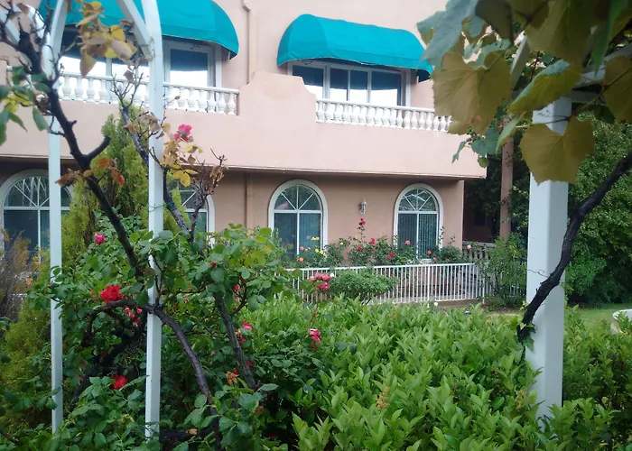 Forest Villas Hotel