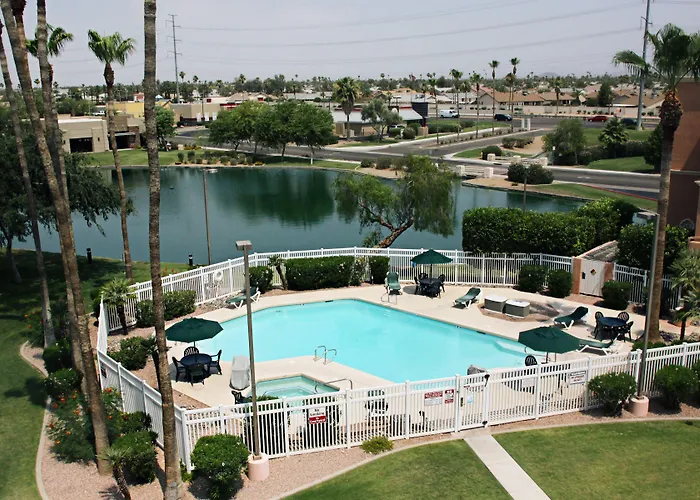 Windmill Suites Surprise - Phoenix, An Ascend Collection Hotel